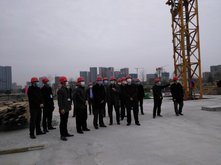 6008集团官方网站集团党委书记、董事长任丁率队 赴金牛宾馆检查工程复工事情