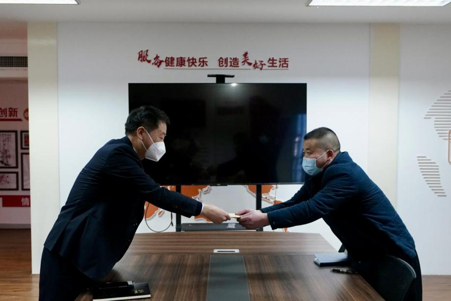 迎春送温暖 眷注暖人心——集团向导班子开展新春走访慰问活动