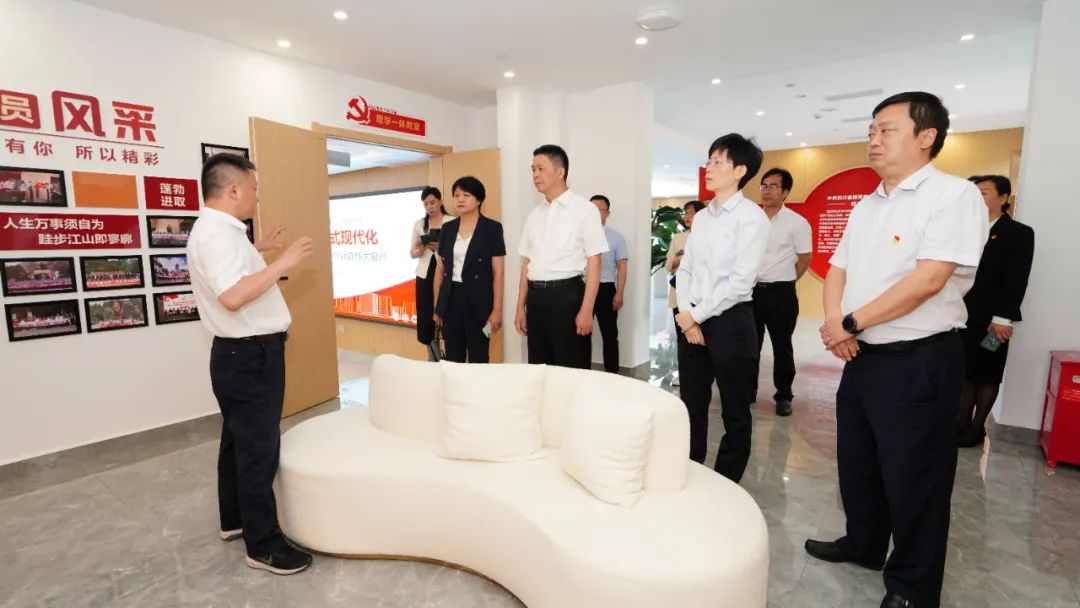 福建省人民政府国有资产监视治理委员会修兴高一行莅临6008集团官方网站党校？？？？？？？疾斓餮