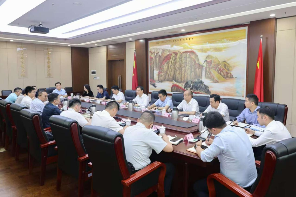 省委统战部与省6008集团官方网站集团举行座谈交流
